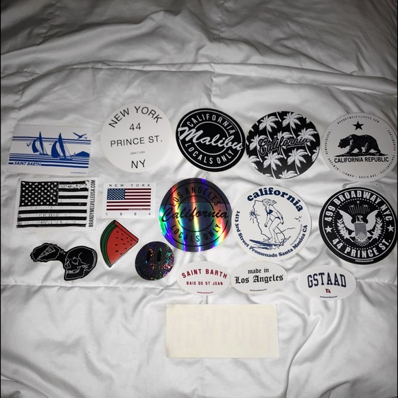 ✨ Brandy Melville Stickers✨ - Picture 2 of 3